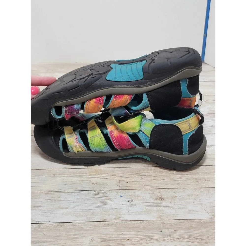 Keen Newport H2 Black Rainbow Tie Dye 1018441 Sandals‎ Water Shoes US Size 4/5